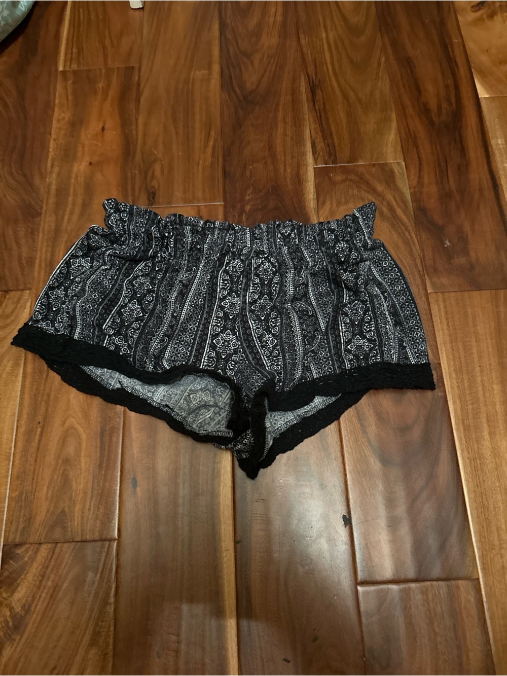 No Boundaries Black Paisley Lace-Trim Sleep Shorts